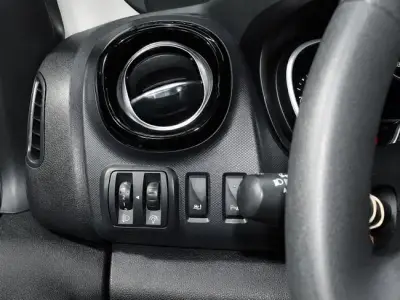 Renault Trafic 2021 · foto 9