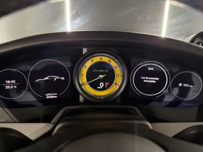 Porsche 911 2023 · foto 17