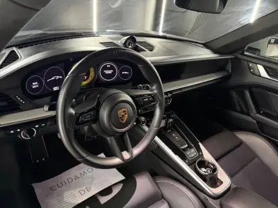 Porsche 911 2023 · foto 8