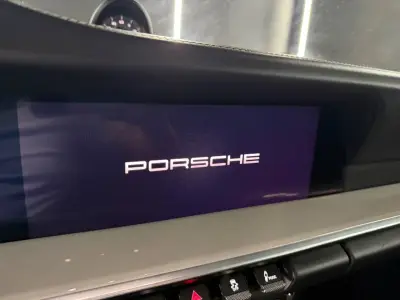 Porsche 911 2023 · foto 12