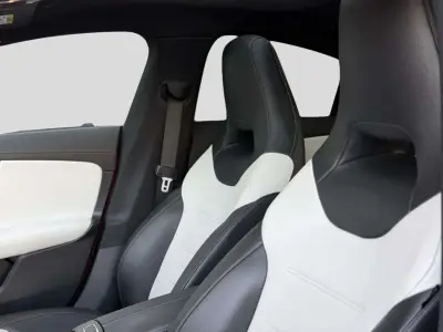 Mercedes-Benz CLA 2021 · foto 11