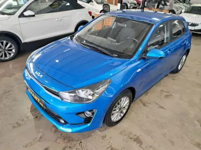 KIA Rio 2020 · foto 4