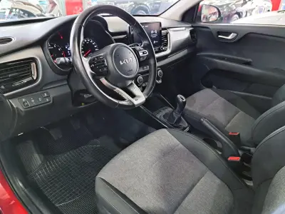 KIA Stonic 2020 · foto 10