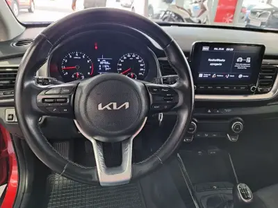 KIA Stonic 2020 · foto 15