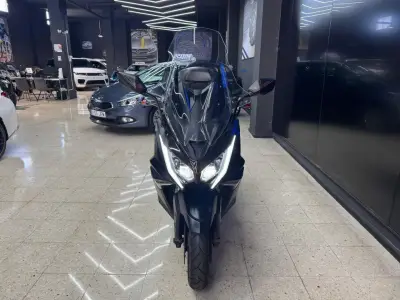 Kymco Ak 550 2019 · foto 2