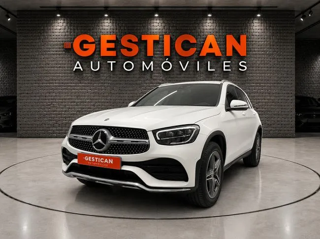 Mercedes-Benz GLC 2023 en 4 islas · CEC