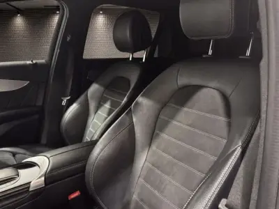Mercedes-Benz GLC 2023 · foto 17