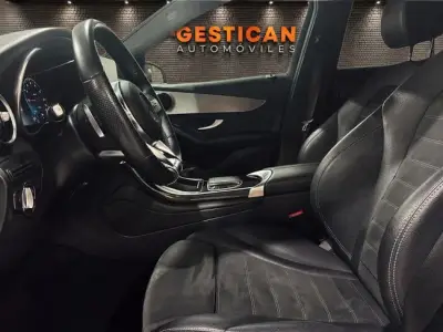 Mercedes-Benz GLC 2023 · foto 12