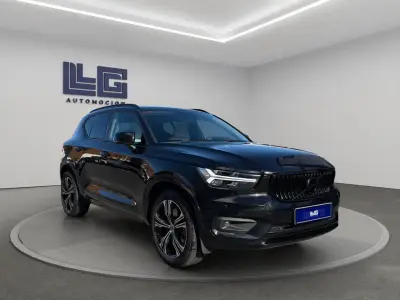 Volvo XC40 2021 · foto 3
