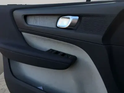Volvo XC40 2021 · foto 14