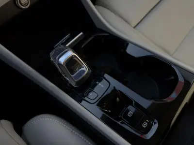 Volvo XC40 2021 · foto 12