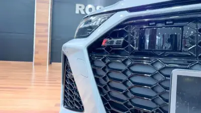 Audi RS6 2022 · foto 17