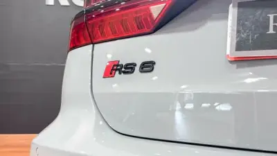 Audi RS6 2022 · foto 19