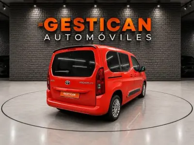 Toyota Proace City 2024 · foto 3