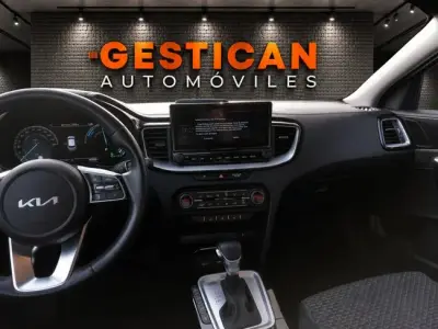 KIA Xceed 2022 · foto 8