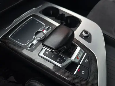 Audi SQ7 2016 · foto 12