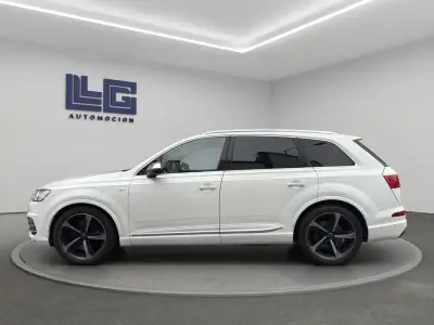 Audi SQ7 2016 · foto 8