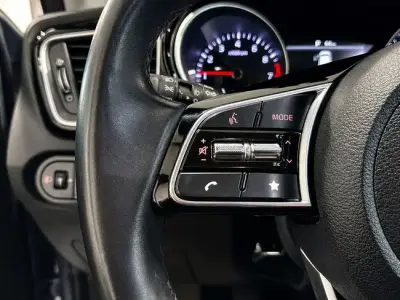 KIA Ceed 2023 · foto 6