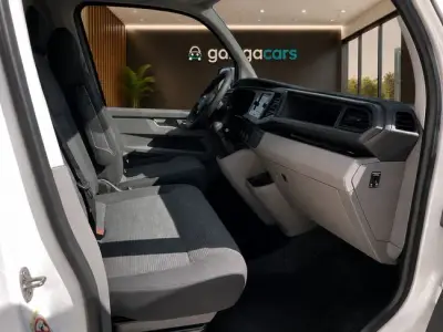 Volkswagen Transporter 2022 · foto 10