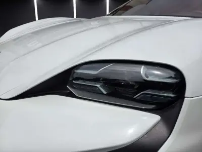 Porsche Taycan 2022 · foto 8