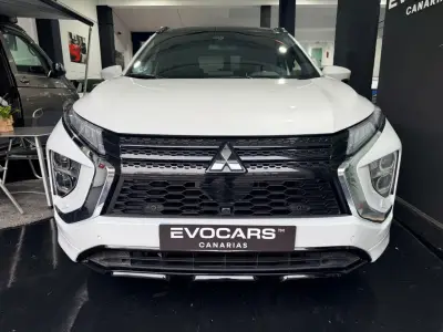 Mitsubishi Eclipse Cross 2022 · foto 2