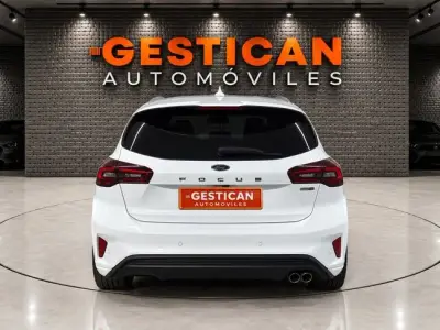 Ford Focus 2023 · foto 6