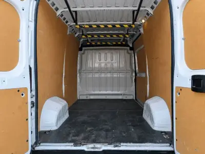 Opel Movano 2023 · foto 10