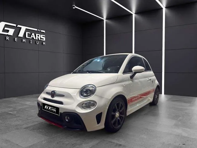 Abarth 595 2022 en 2 islas · CEC