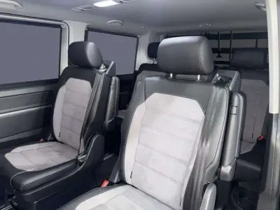 Volkswagen Multivan 2022 · foto 16