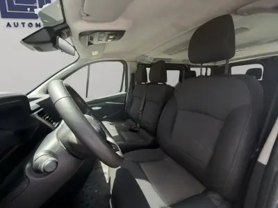Renault Trafic 2022 · foto 7