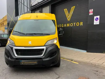 Peugeot Boxer 2018 · foto 2