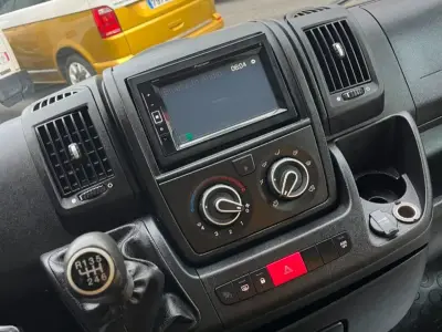 Peugeot Boxer 2018 · foto 13