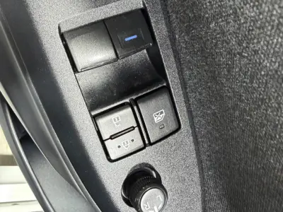 Toyota Yaris 2021 · foto 16