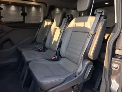 Ford Tourneo Custom 2022 · foto 13