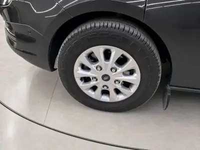 Ford Tourneo Custom 2022 · foto 8