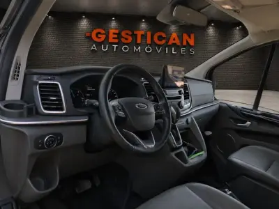 Ford Tourneo Custom 2022 · foto 10