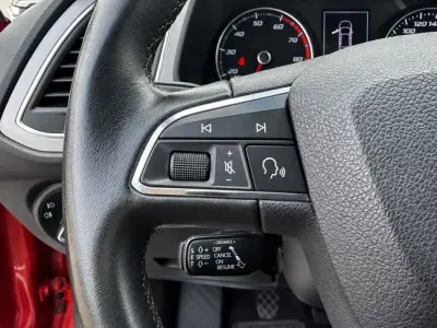 SEAT León 2019 · foto 9
