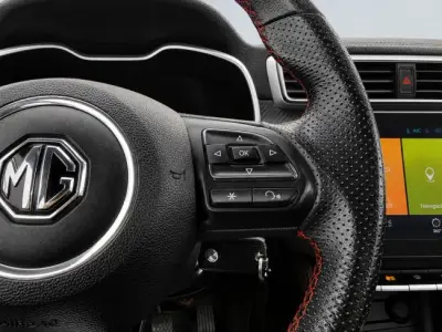 MG ZS 2023 · foto 11