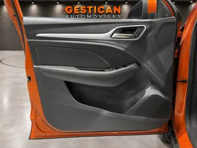 MG ZS 2023 · foto 8
