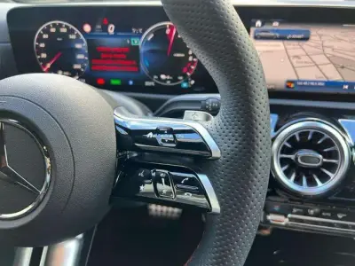 Mercedes-Benz Clase A 2025 · foto 11