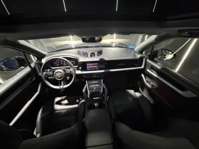 Porsche Cayenne 2025 · foto 8