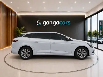 Renault Megane 2019 · foto 5
