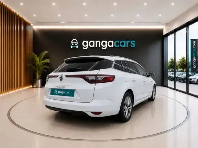 Renault Megane 2019 · foto 6