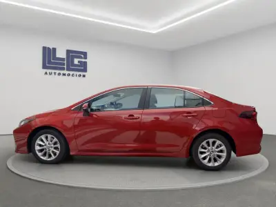 Toyota Corolla 2022 · foto 8
