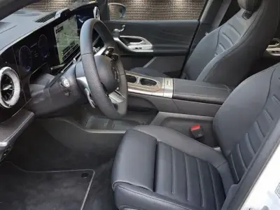 Mercedes-Benz GLC 2026 · foto 8