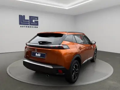 Peugeot 2008 2021 · foto 4