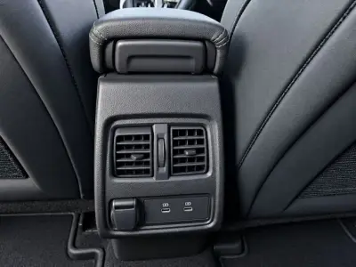 Renault Captur 2025 · foto 11