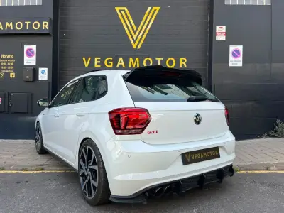 Volkswagen Polo GTI 2020 · foto 2