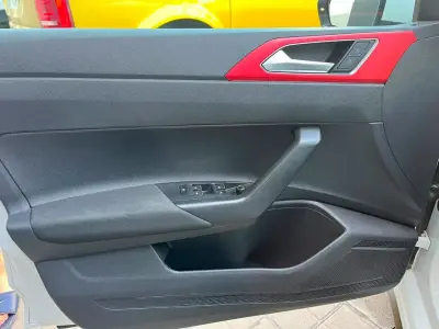 Volkswagen Polo GTI 2020 · foto 10