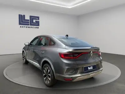 Renault Arkana 2022 · foto 8